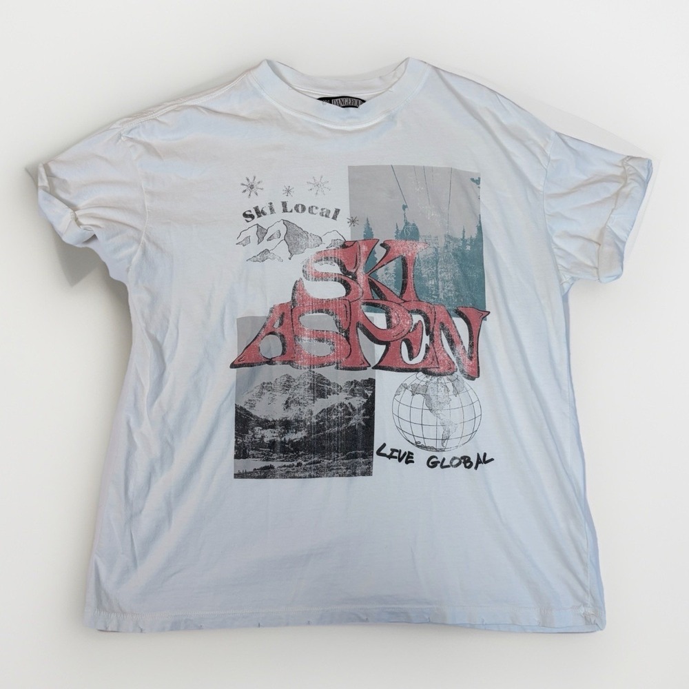 Girl Dangerous Shirt Women's Sz S Ski Aspen Graphic Boyfriend Tee‎ Oversized
